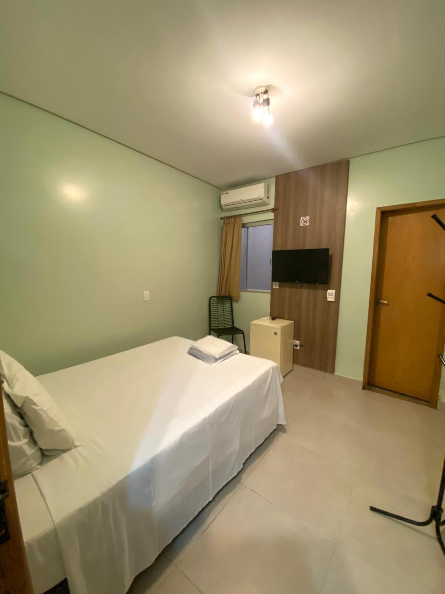Hotel Mendes Azevedo ゴイアニア エクステリア 写真